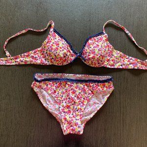 Boden bikini.  Flowers with ruffle